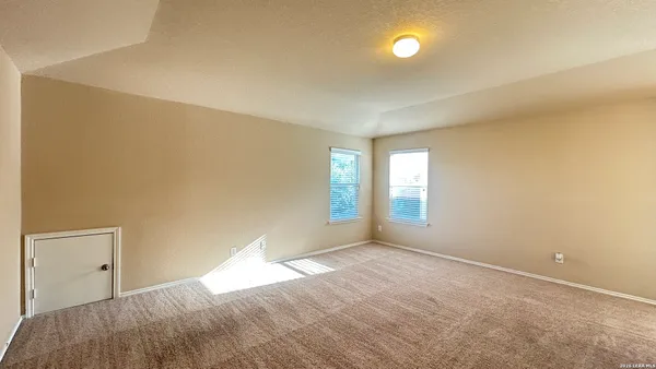 $1,895 | 1402 Frio Eagle, San Antonio, TX 78245