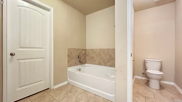 $1,895 | 1402 Frio Eagle, San Antonio, TX 78245