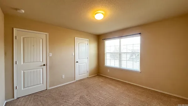 $1,895 | 1402 Frio Eagle, San Antonio, TX 78245