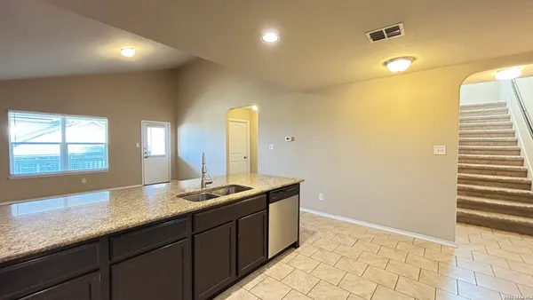 $1,895 | 1402 Frio Eagle, San Antonio, TX 78245