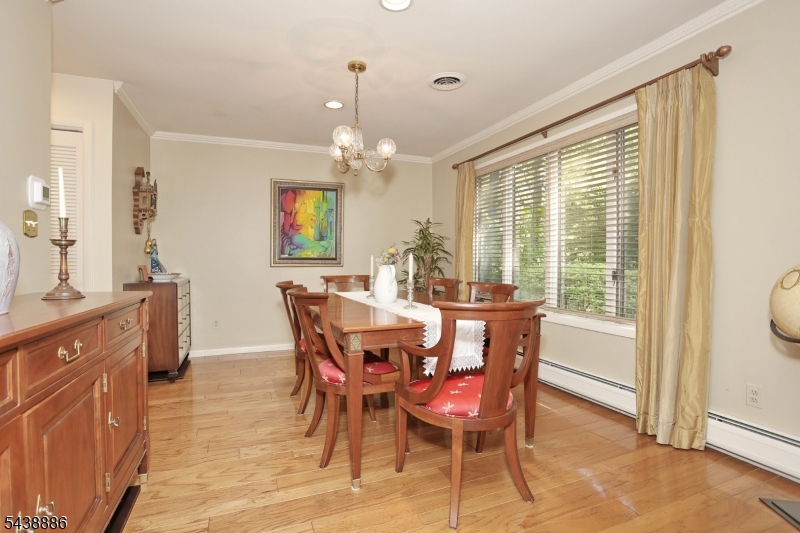 504 Aspen Lane Wyckoff, NJ 07481 - Photo 13 of 40