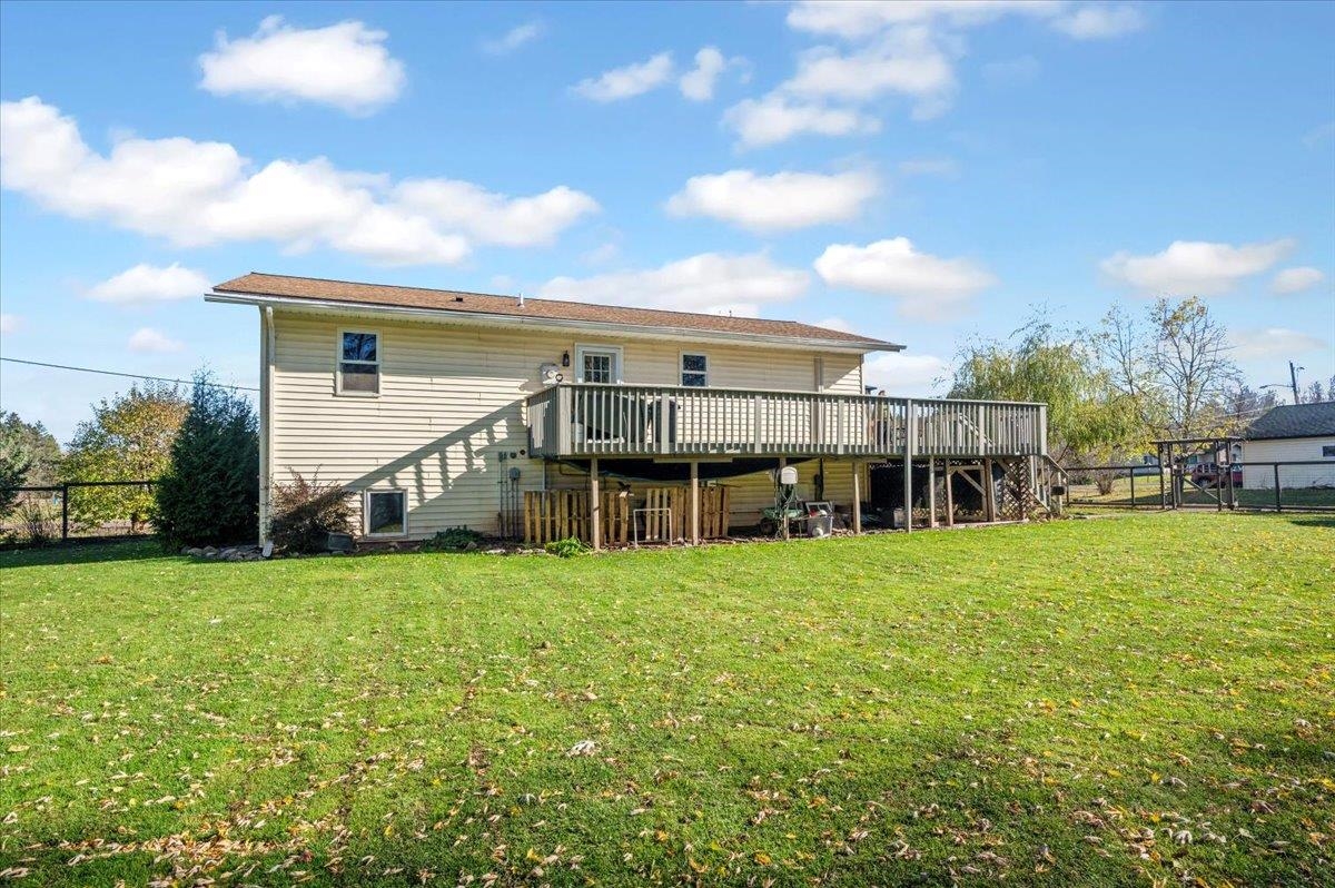 3013 South Chicago Avenue Oliver, WI 54880 - Photo 39 of 40