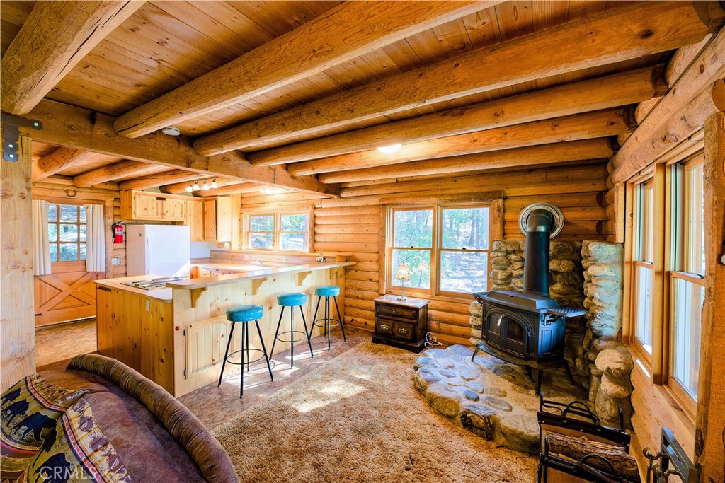 25121 Banning Idyllwild Idyllwild, CA 92549 - Photo 18 of 39