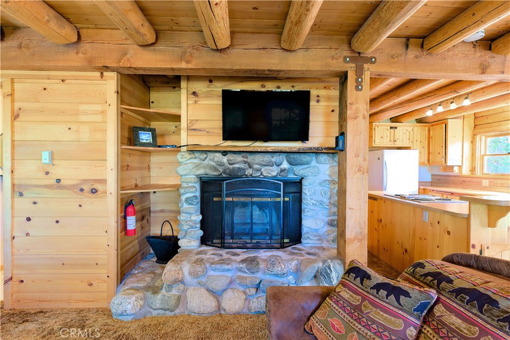 25121 Banning Idyllwild Idyllwild, CA 92549 - Photo 22 of 39