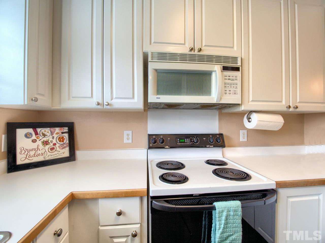 4221 Standing Rock Way Raleigh, NC 27604 - Photo 8 of 19 Gallery Image 8