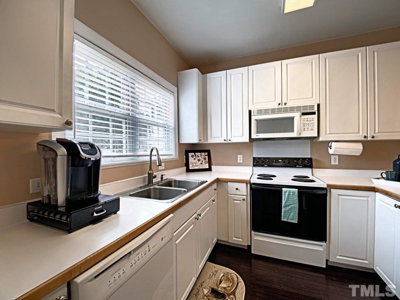 4221 Standing Rock Way Raleigh, NC 27604 - Photo 9 of 19 Gallery Image 9