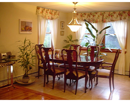 220 Ridge Road Marlborough, MA 01752 - Photo 5 of 6 Gallery Image 5
