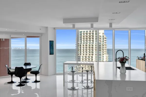 $59,999 | 300 South Pointe Drive, Unit 3105, Miami Beach, FL 33139