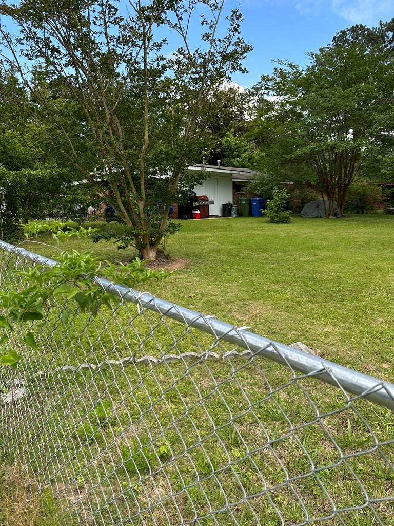 3245 Doyle Avenue Columbus, GA 31907 - Photo 20 of 21 a view of yard with green space