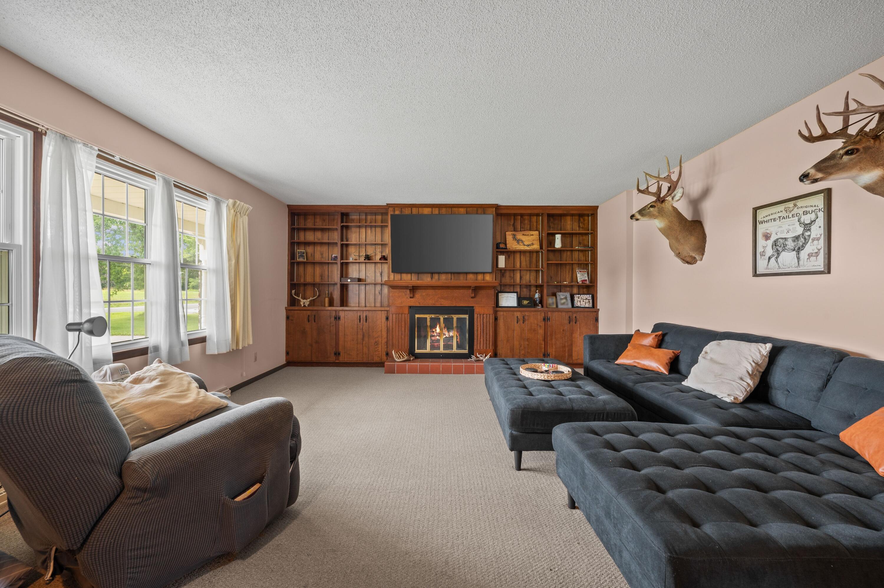 5640 Tilly Road St. Joseph, MI 49085 - Photo 6 of 58 07DSC_8390