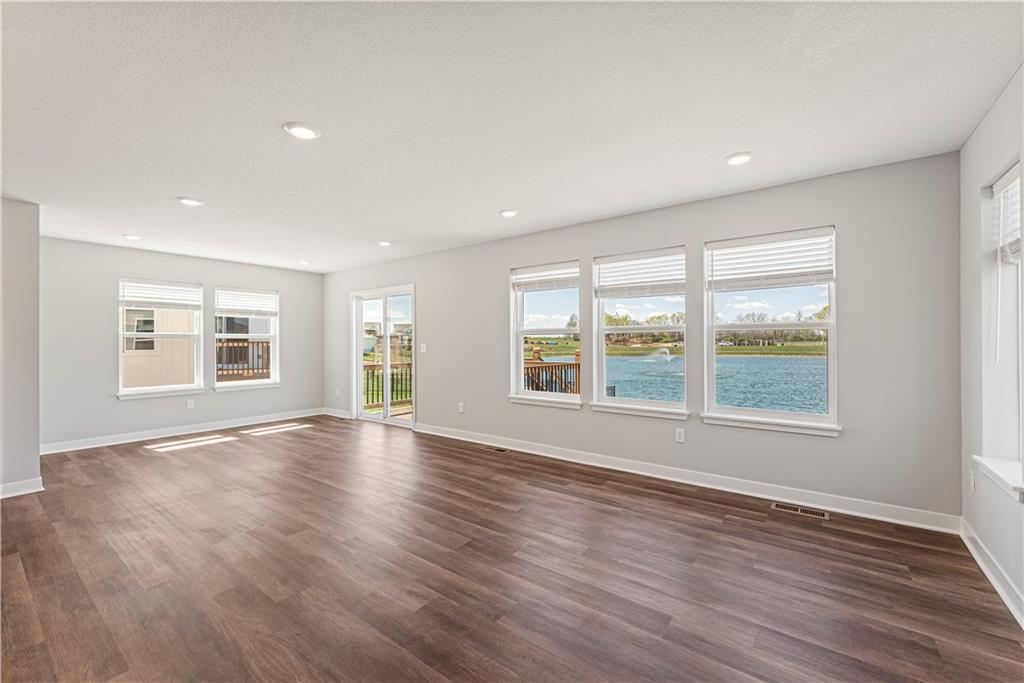 8773 Southwest 10th Street Blue Springs, MO 64064 - Photo 6 of 27