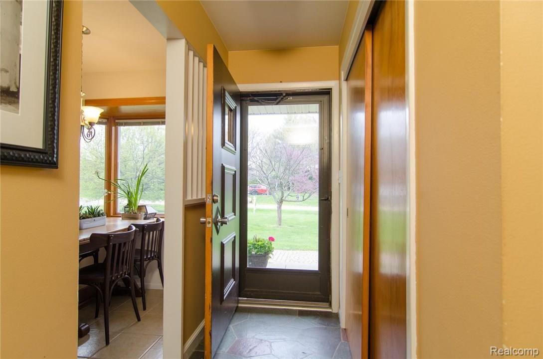 2940 Acorn Road Bloomfield Hills, MI 48302 - Photo 4 of 39 GRU_1286.jpg