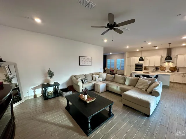 $520,000 | Undisclosed Address, Shafter, CA 93263