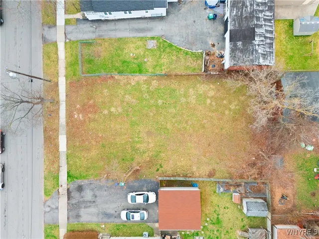 $15,000 | 2678 North Avenue, Niagara Falls, NY 14305