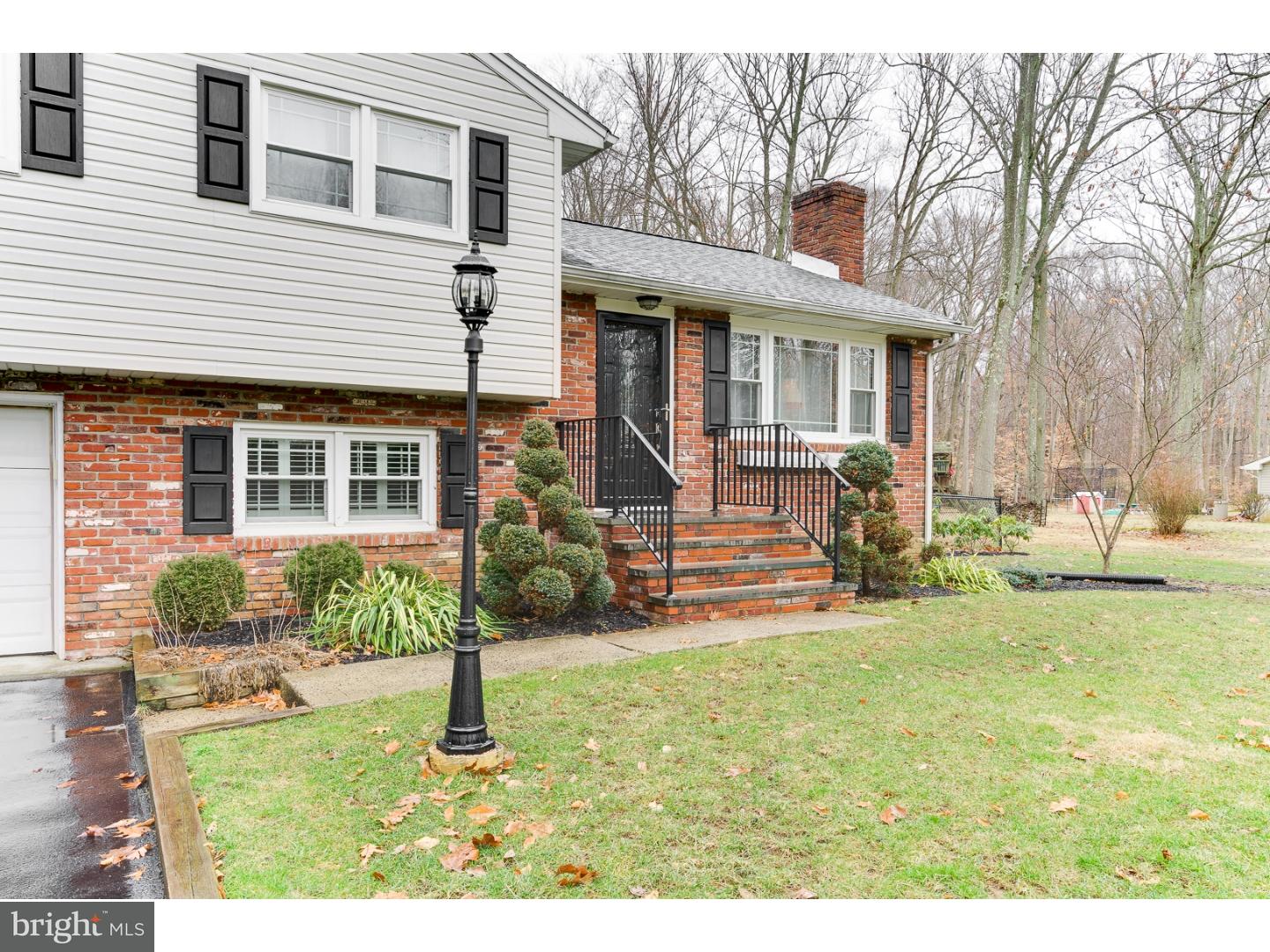 46 Spring Garden Road Robbinsville, NJ 08691 - Photo 2 of 25 Exterior Front