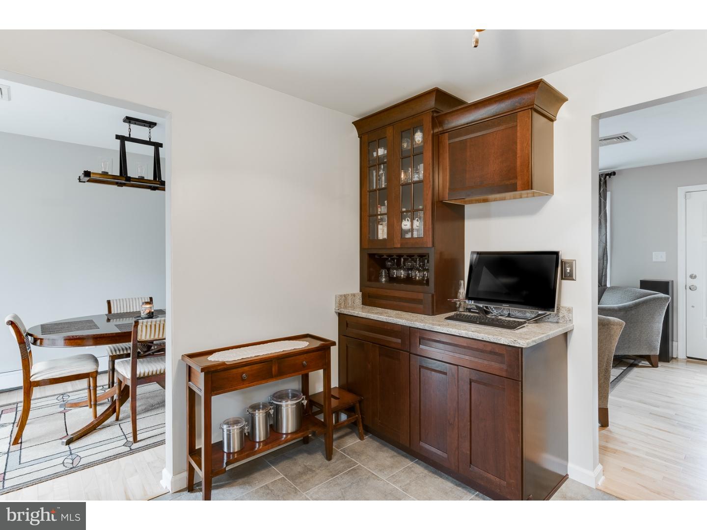 46 Spring Garden Road Robbinsville, NJ 08691 - Photo 12 of 25 Kitchen