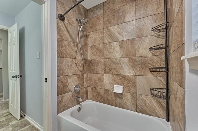 a bathroom with a bathtub