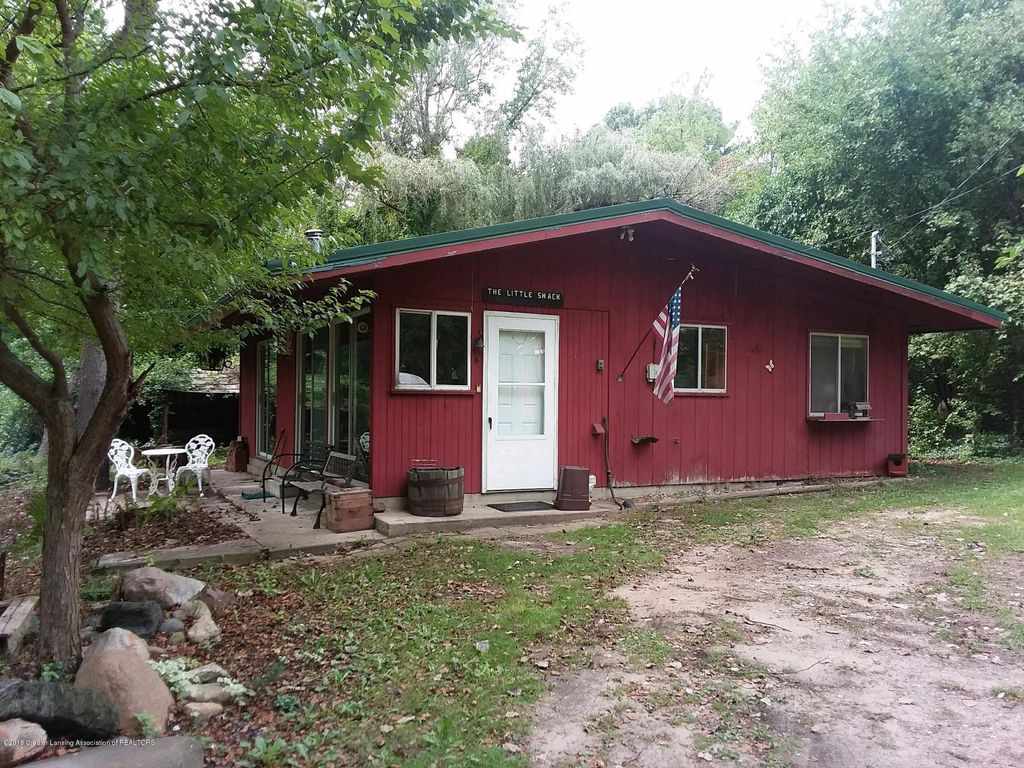 3280 East Pierson Road Flint, MI 48506 - Photo 15 of 23 31383602-14.JPG