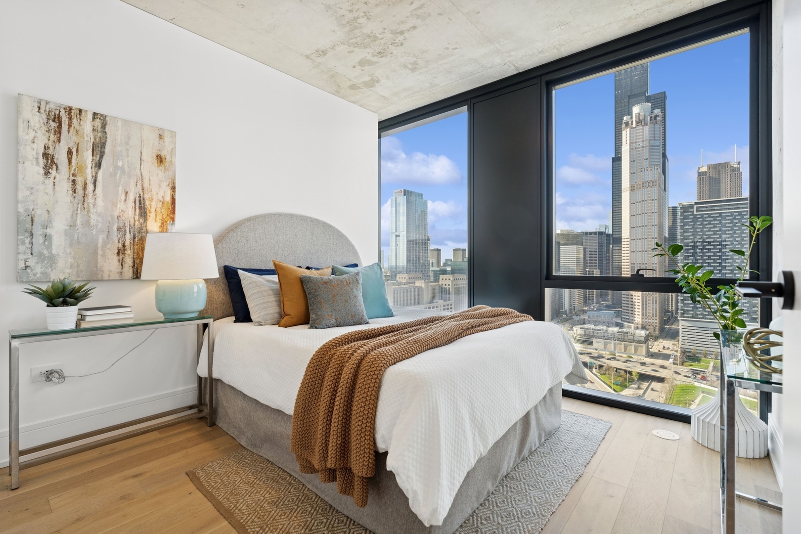 234 West Polk Street, Unit 3310 Chicago, IL 60607 - Photo 16 of 39