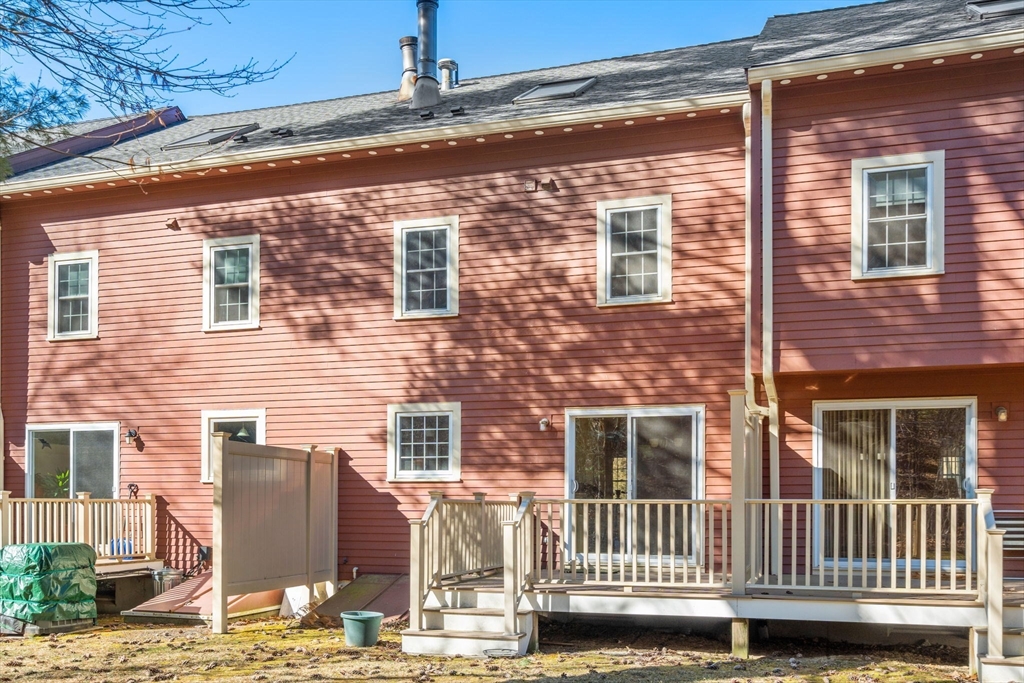 14 Apple Ridge Road, Unit 3 Maynard, MA 01754 - Photo 2 of 32 Gallery Image 2