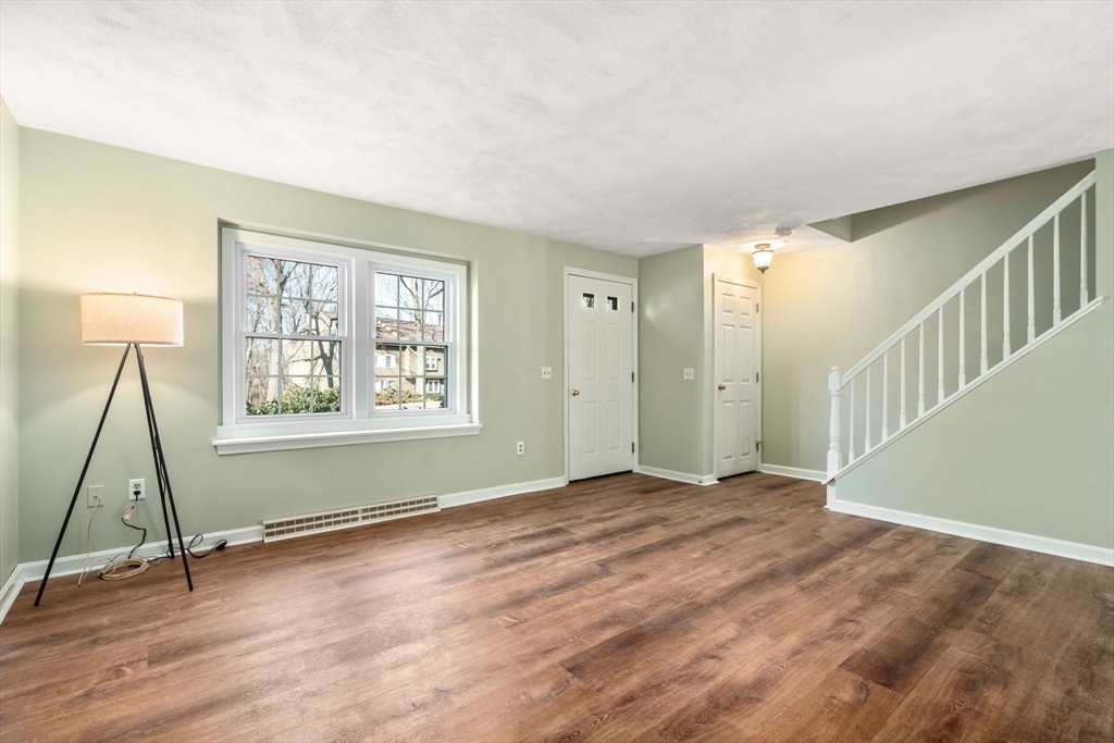 14 Apple Ridge Road, Unit 3 Maynard, MA 01754 - Photo 4 of 32 Gallery Image 4