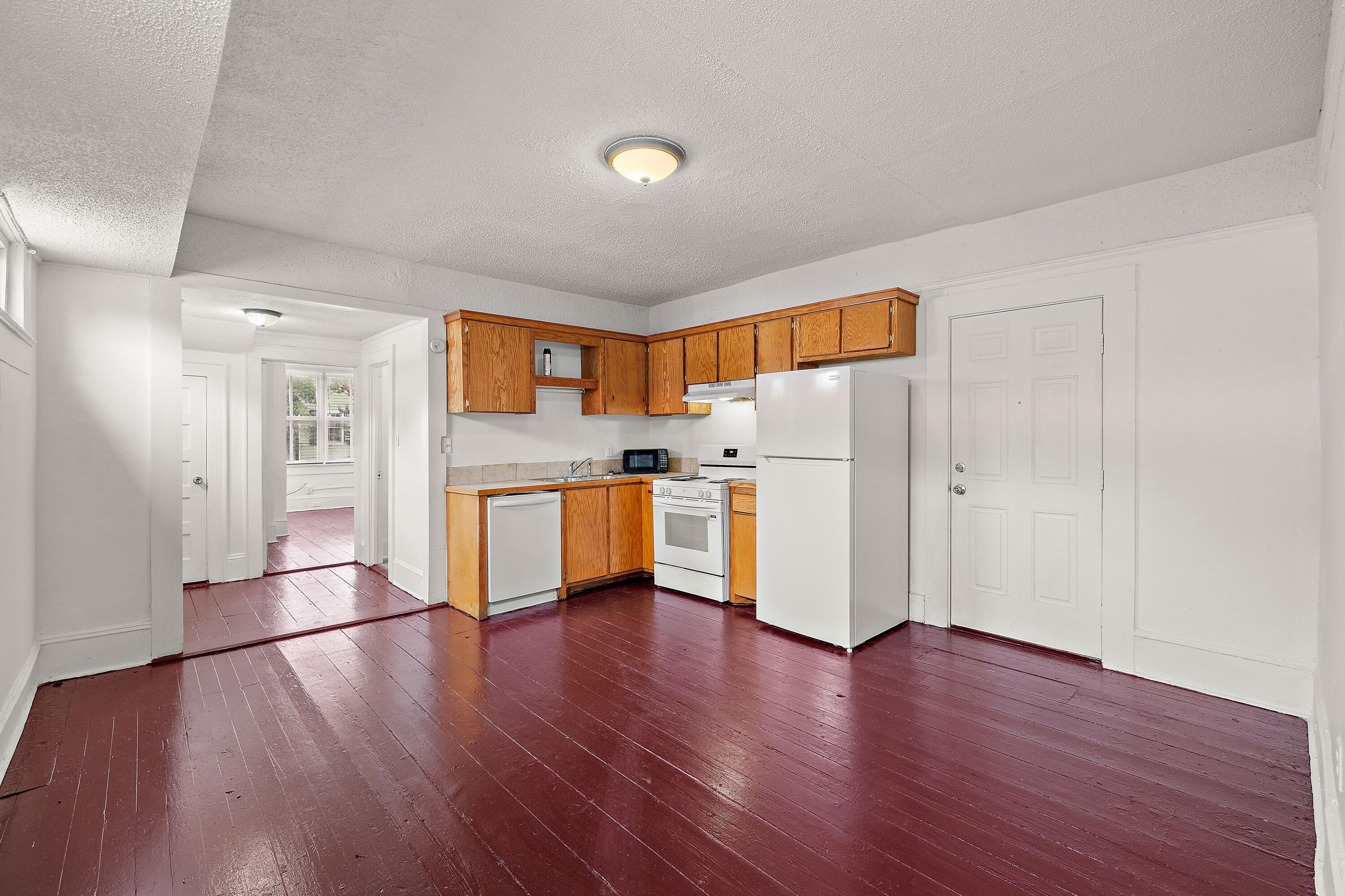 138 Line Street, Unit A Charleston, SC 29403 - Photo 5 of 13 BN0A6822