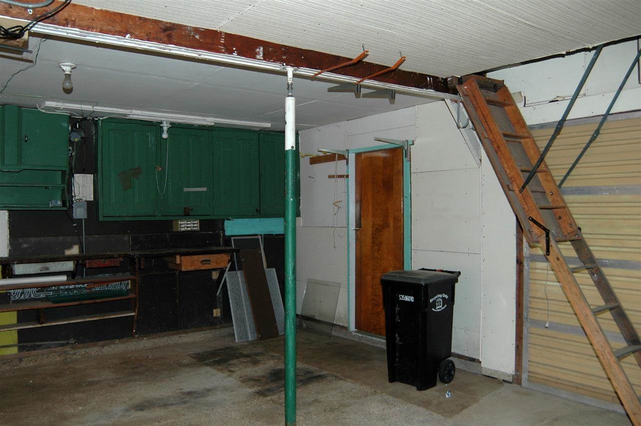 56914 Oak Road South Bend, IN 46619 - Photo 24 of 30 Gallery Image 24