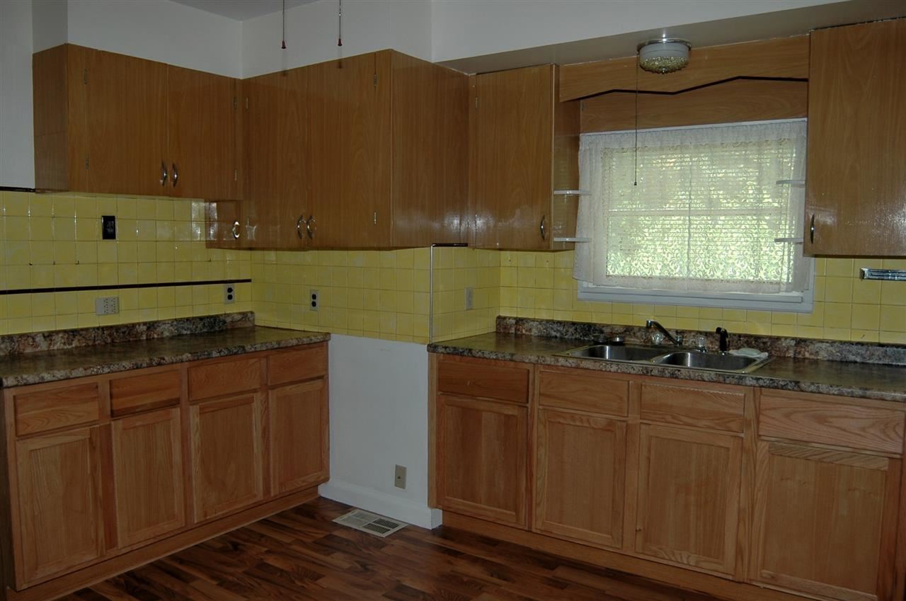 56914 Oak Road South Bend, IN 46619 - Photo 9 of 30 Gallery Image 9