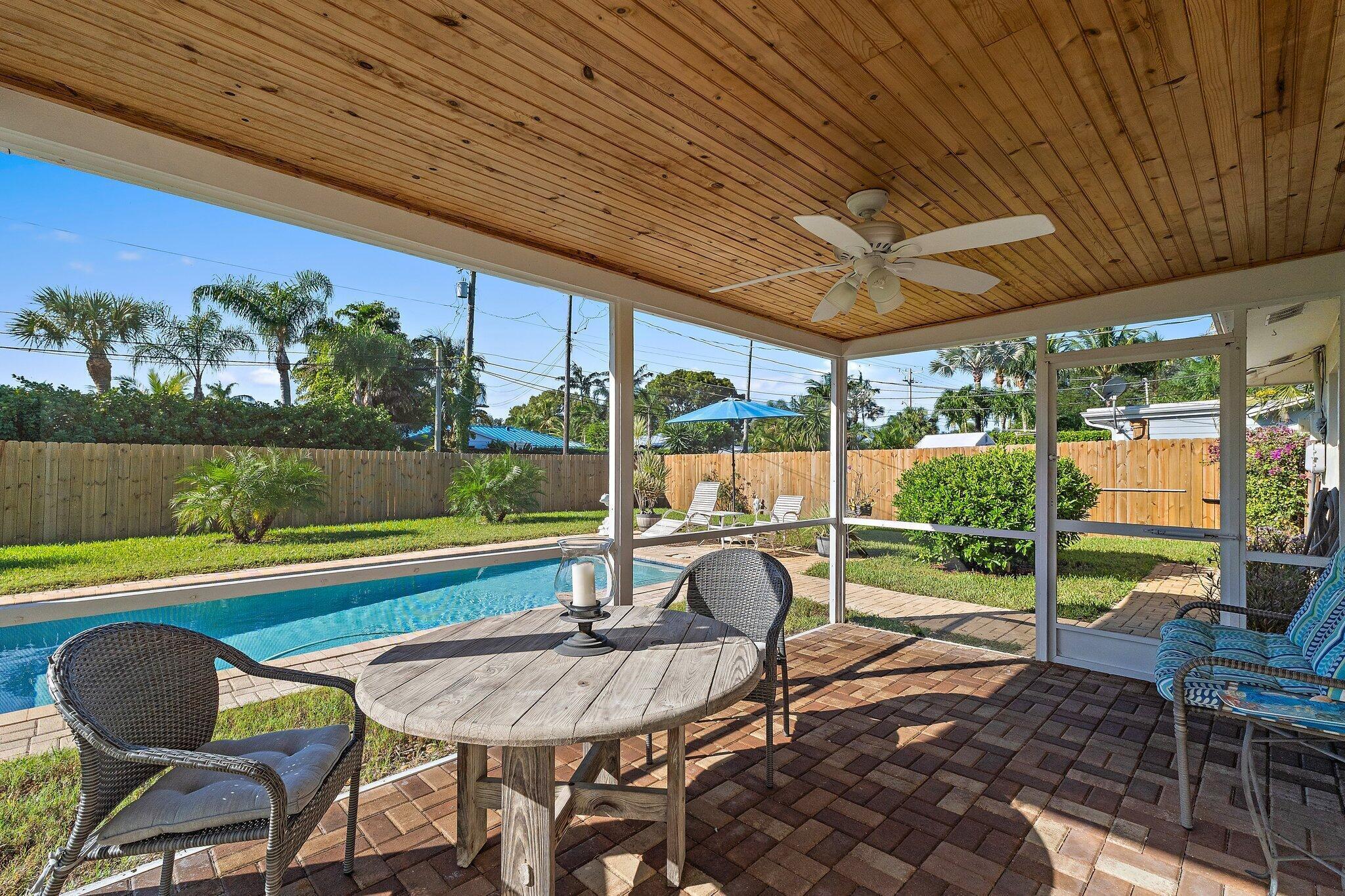 372 Franklin Road Jupiter, FL 33469 - Photo 6 of 21 Large Screened Patio