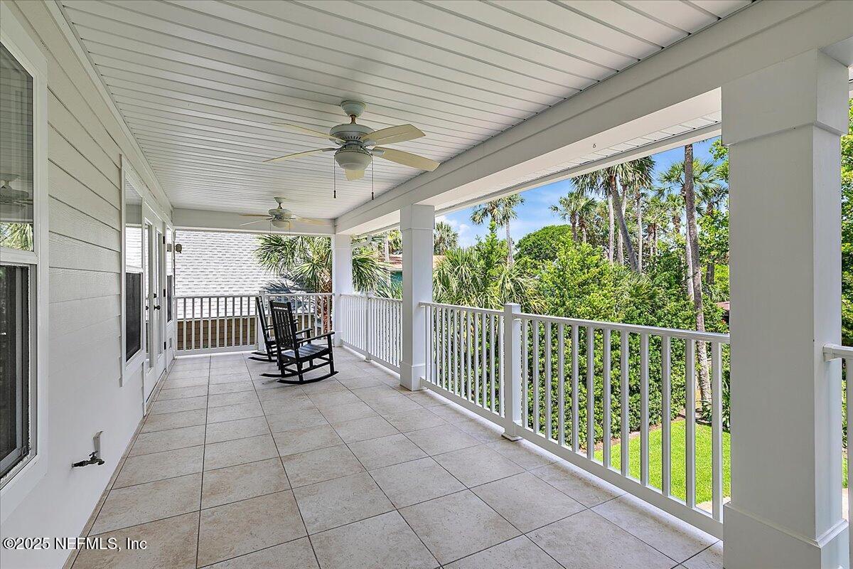 321 Fifth Street Atlantic Beach, FL 32233 - Photo 21 of 33 a bench sitting in front of a building