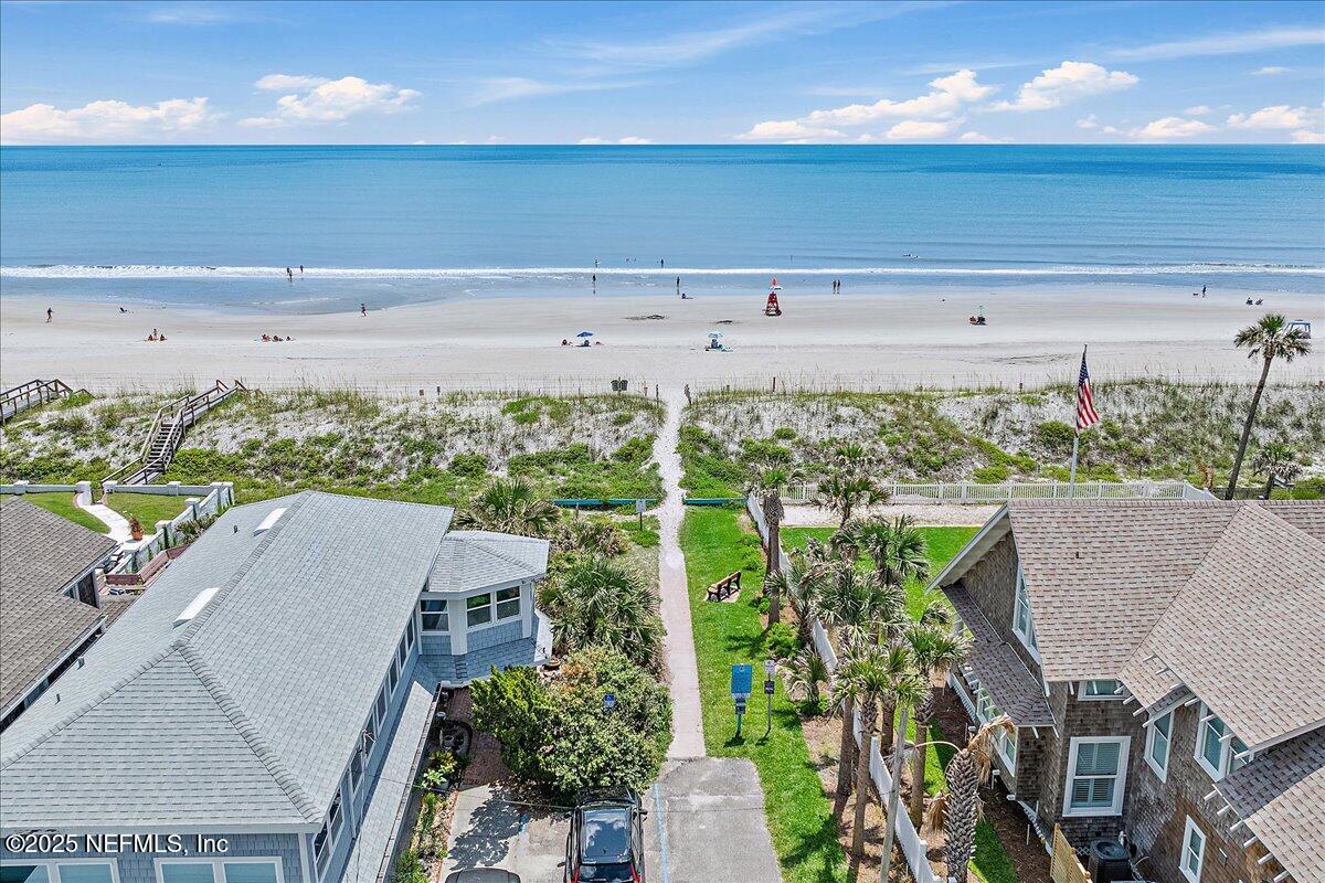 321 Fifth Street Atlantic Beach, FL 32233 - Photo 31 of 33 a view of an outdoor space and seating area