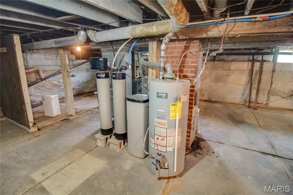 701 East Chestnut Street Gillespie, IL 62033 - Photo 21 of 41