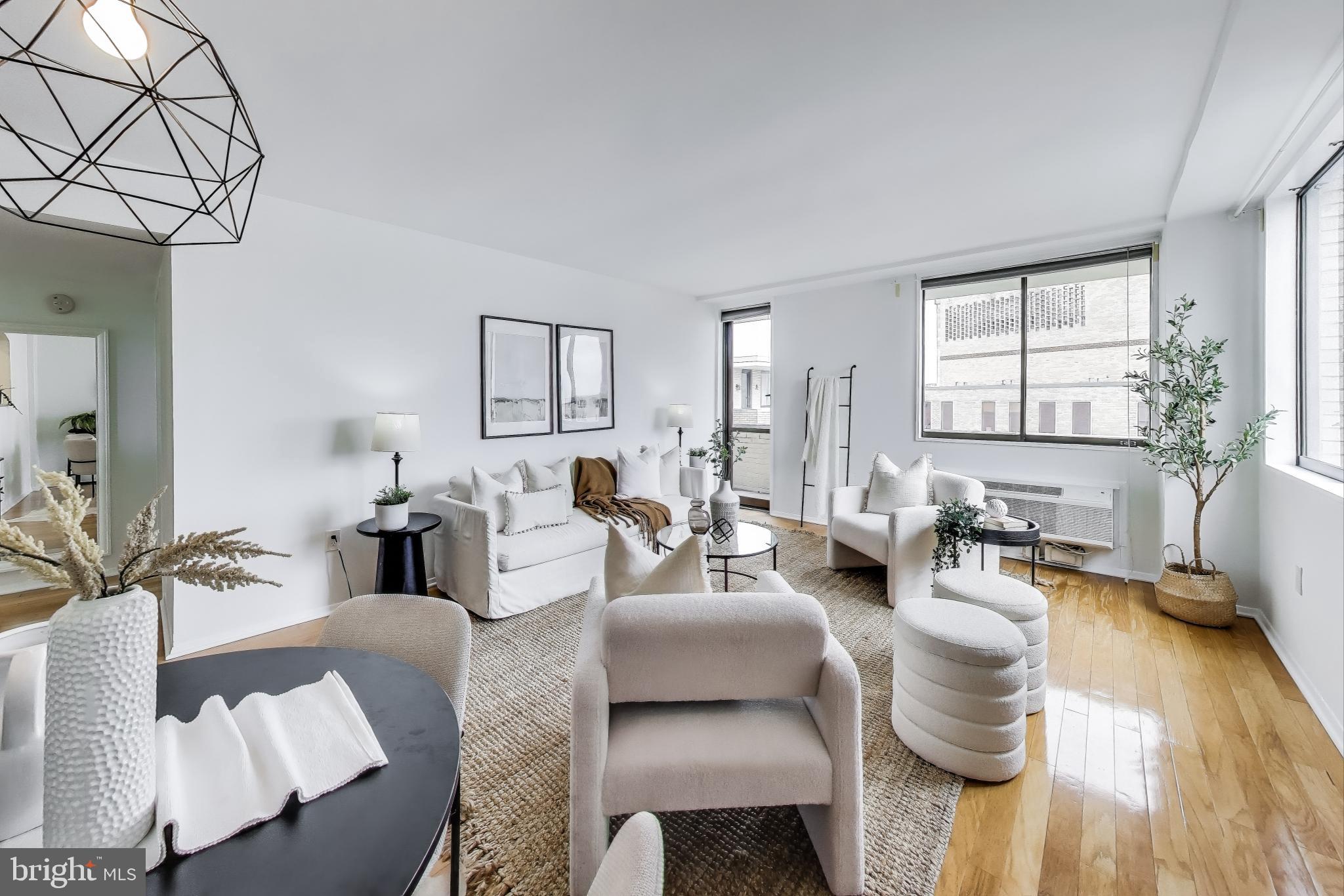 1325 18th St NW Unit 1009