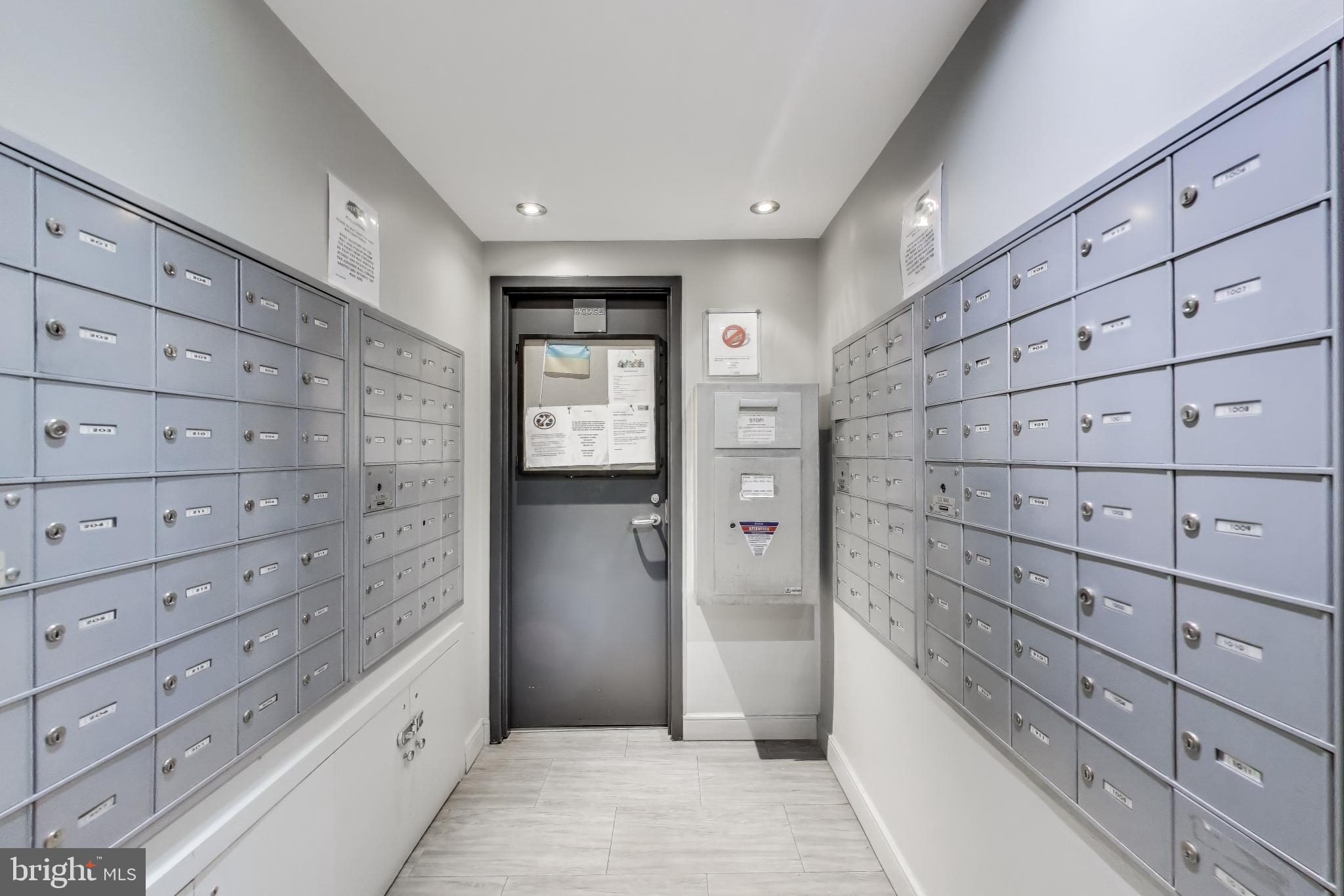 1325 18th Street Northwest, Unit 1009 Washington, DC 20036 - Photo 19 of 24 a view of a dresser