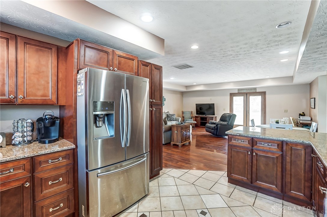 2218 East Rahn Road Dayton, OH 45440 - Photo 15 of 37 Gallery Image 15