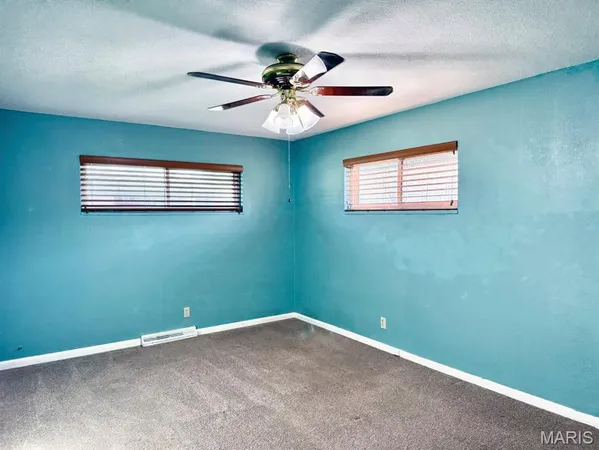 $229,900 | 1014 North Woodland Drive, Dexter, MO 63841