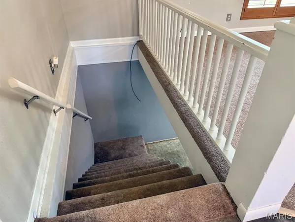 $229,900 | 1014 North Woodland Drive, Dexter, MO 63841