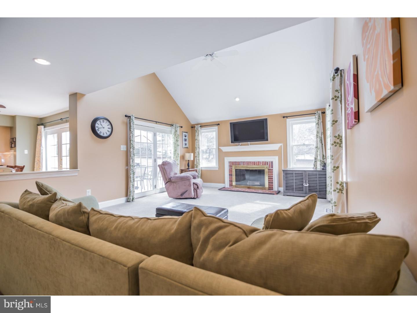 116 Nottingham Drive Spring City, PA 19475 - Photo 8 of 25 Gallery Image 8