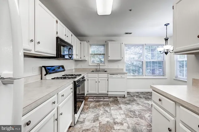 $1,999 | 1301 G Sheridan Place, Unit G, Bel Air, MD 21015