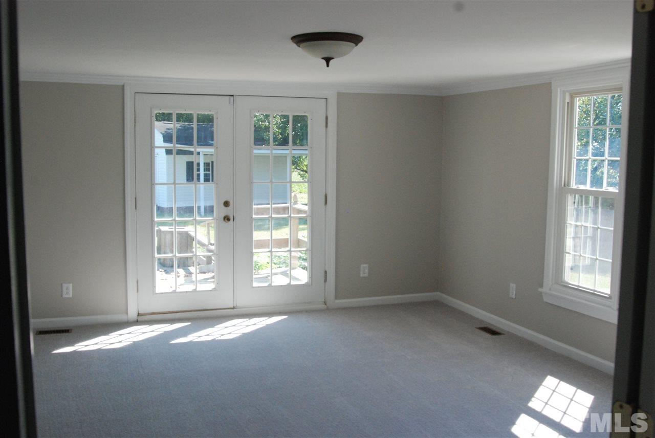 970 Jonesboro Road Dunn, NC 28334 - Photo 7 of 30