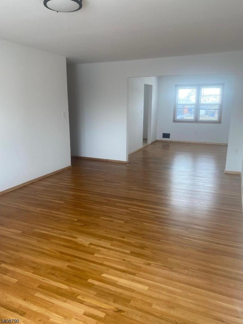 423 Clarkson Avenue, Unit 2 Elizabeth, NJ 07202 - Photo 2 of 16