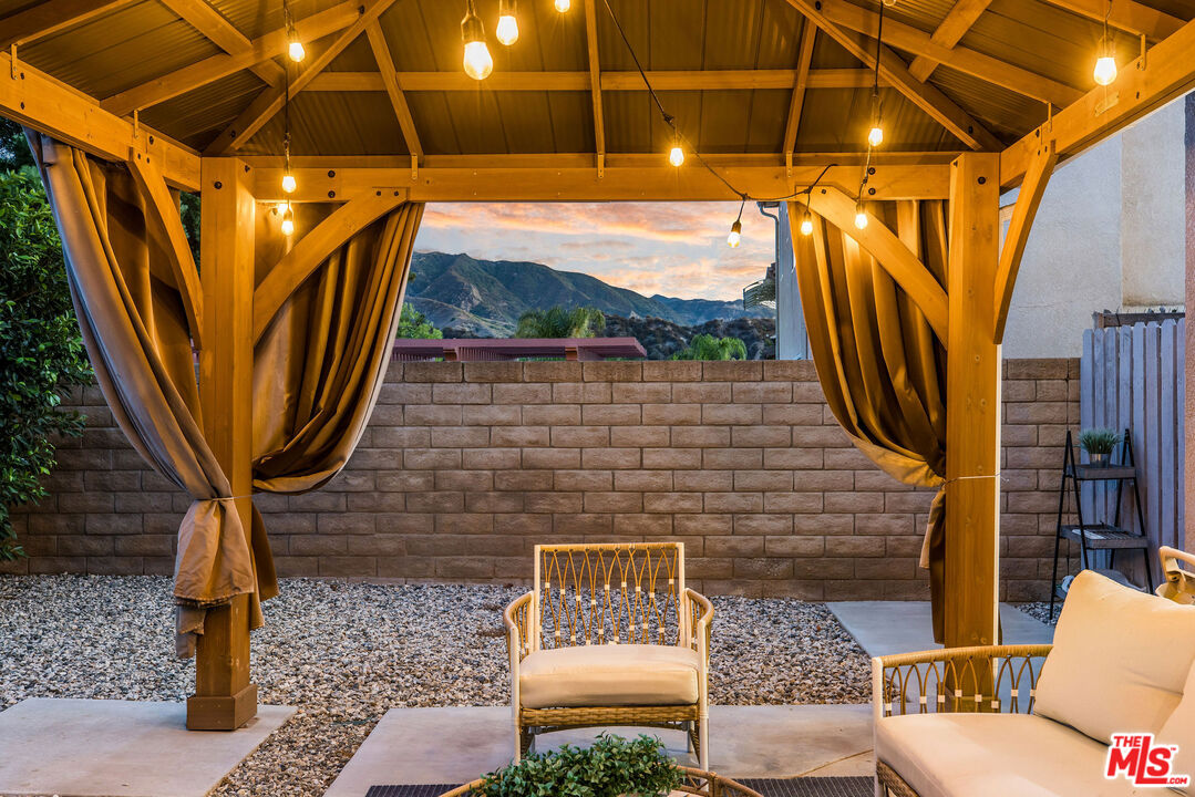 25630 Lewis Way Stevenson Ranch, CA 91381 - Photo 30 of 37 Gallery Image 30
