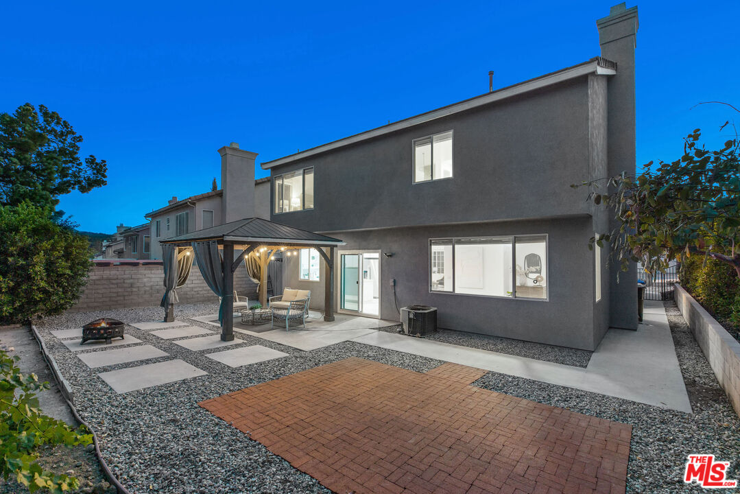25630 Lewis Way Stevenson Ranch, CA 91381 - Photo 33 of 37 Gallery Image 33