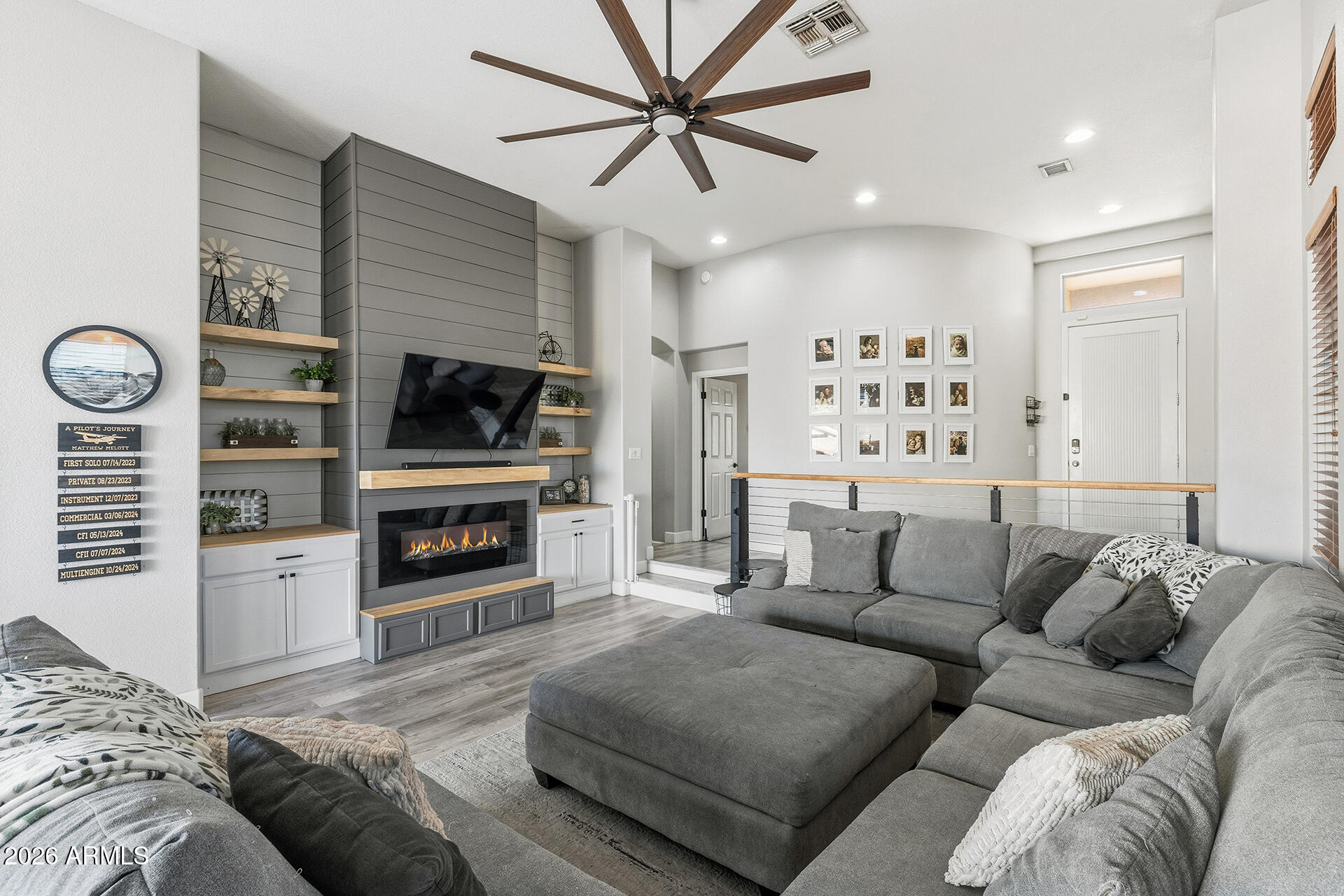 6036 East Roland Street Mesa, AZ 85215 - Photo 6 of 40 07