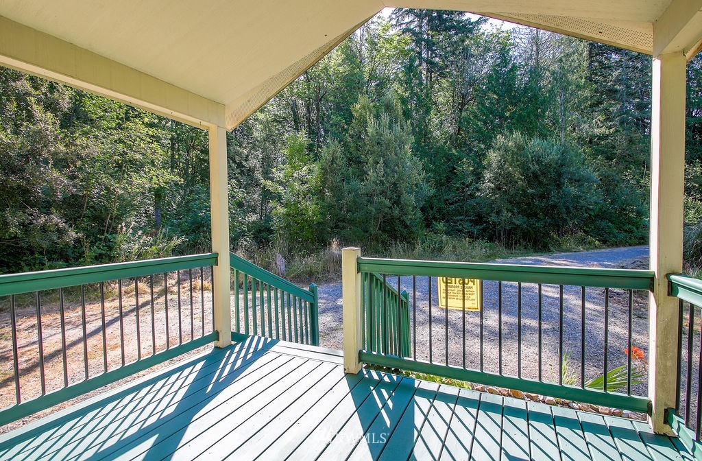 15605 Delano Road Southwest Lakebay, WA 98349 - Photo 13 of 23