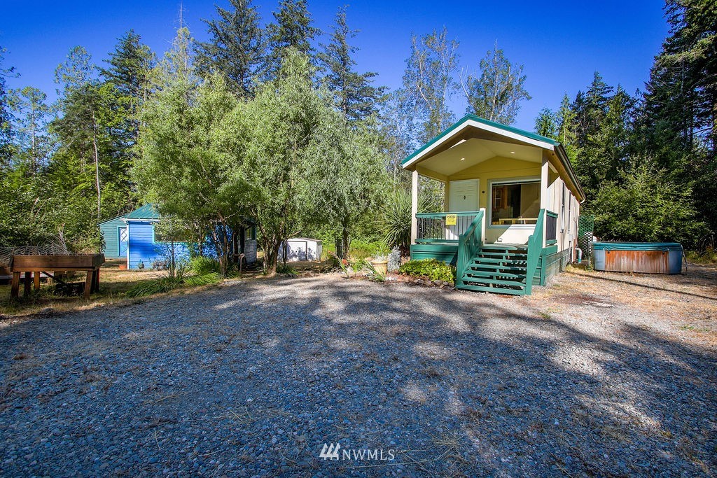15605 Delano Road Southwest Lakebay, WA 98349 - Photo 4 of 23