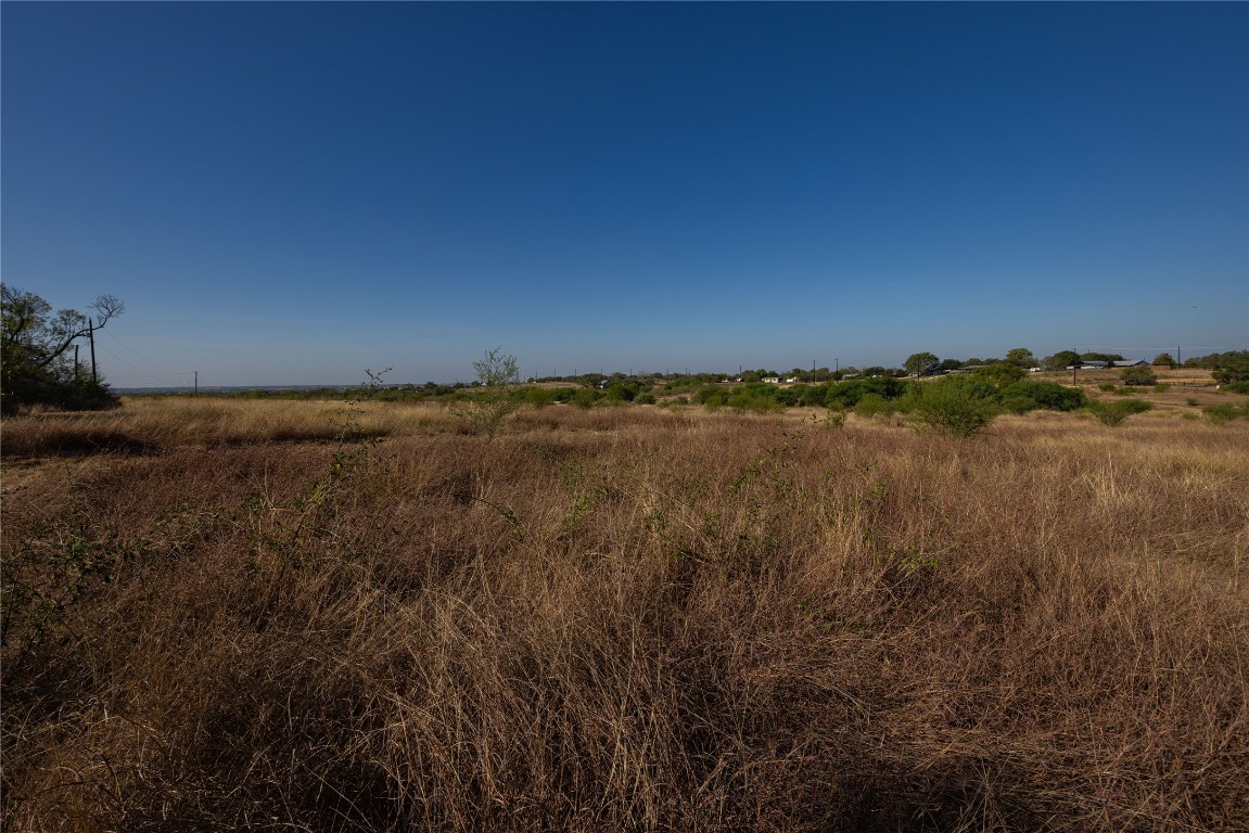 6868 Pfeil Road Schertz, TX 78154 - Photo 11 of 16 East To West View