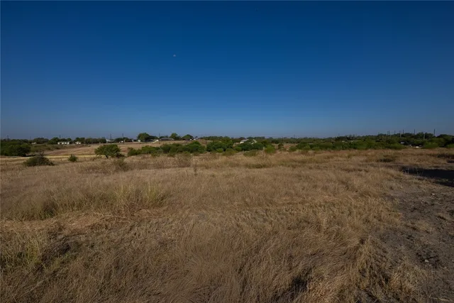 $368,600 | 6868 Pfeil Road, Schertz, TX 78154