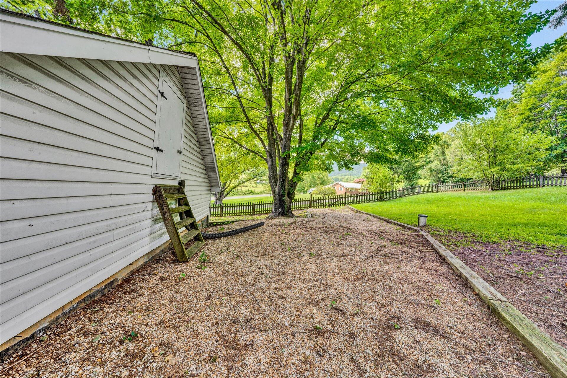 80 John Arthur Road Boones Mill, VA 24065 - Photo 37 of 44 36-DSC00091