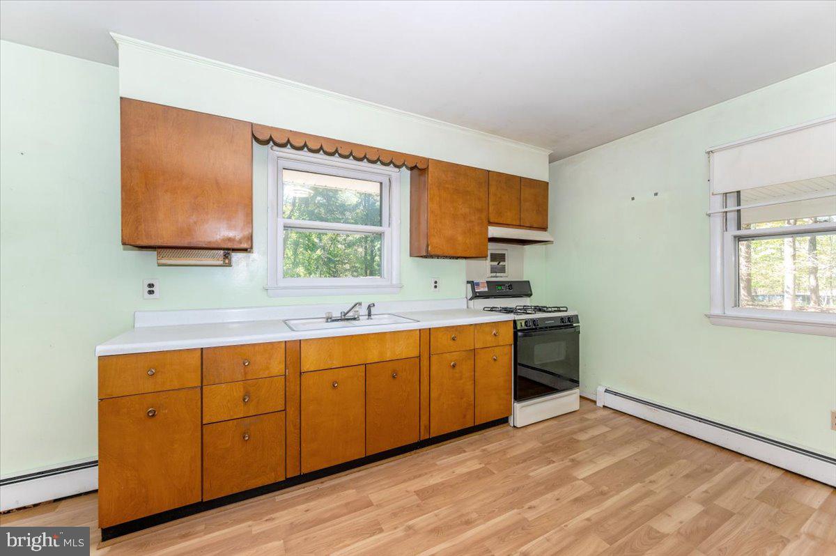 16212 Old Orchard Road Silver Spring, MD 20905 - Photo 25 of 46